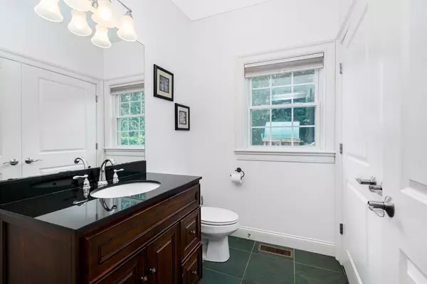 Arlington, MA 02474,14 Brattle Ln