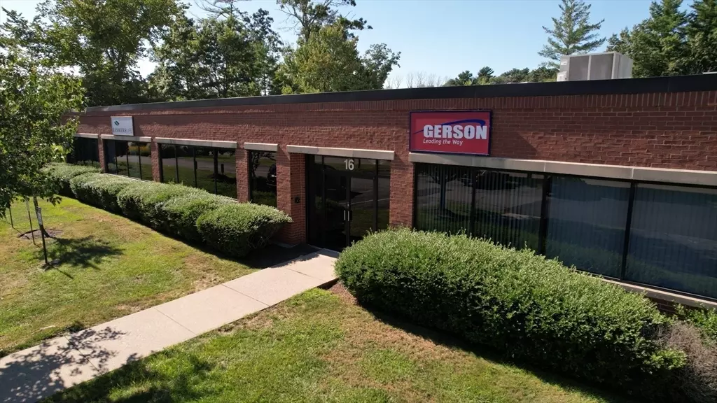 16 Commerce Blvd, Middleboro, MA 02346