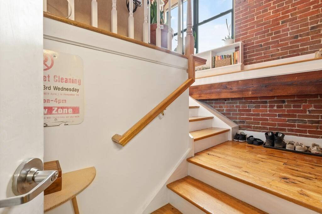 Lynn, MA 01901,49 Munroe Street #406