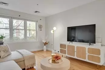 Cambridge, MA 02140,318 Rindge Ave #103