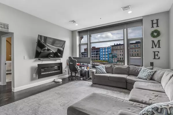 7 Central Sq #307, Lynn, MA 01901