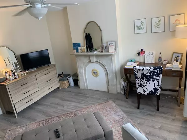 Boston, MA 02127,430 East 3rd Street #1