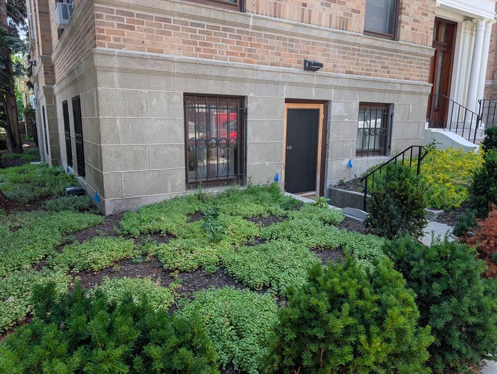 6 Crawford St #6B, Cambridge, MA 02139