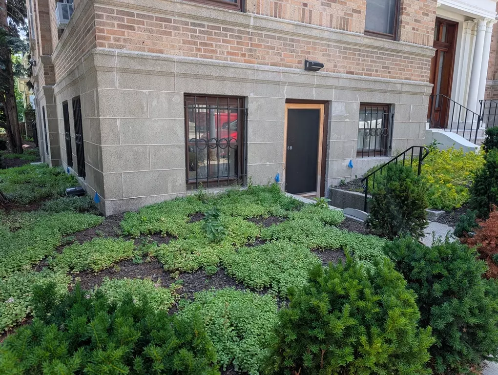 Cambridge, MA 02139,6 Crawford St #6B