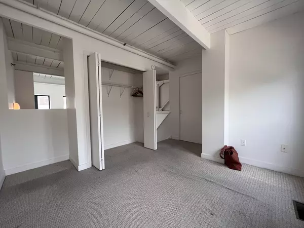 Cambridge, MA 02141,71 Fulkerson St #305