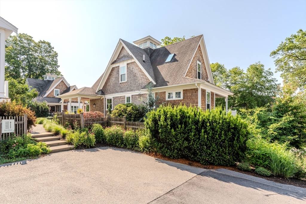Concord, MA 01742,1631 Main St #1631