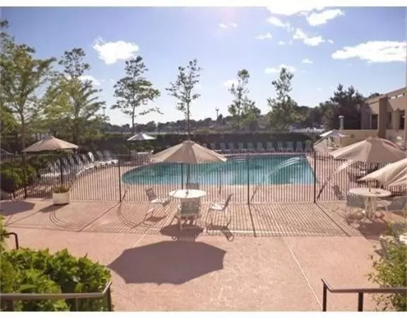 73 Broad Reach #T102C, Weymouth, MA 02191