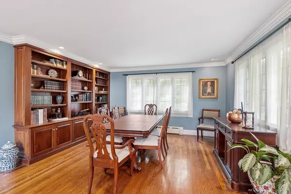 Swampscott, MA 01907,455 Puritan Rd