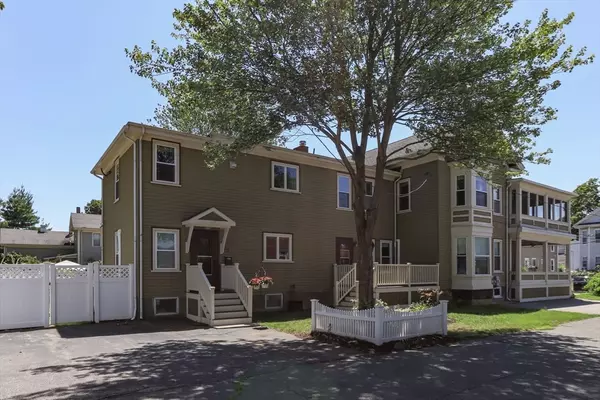 Melrose, MA 02176,33 Vine Street #2