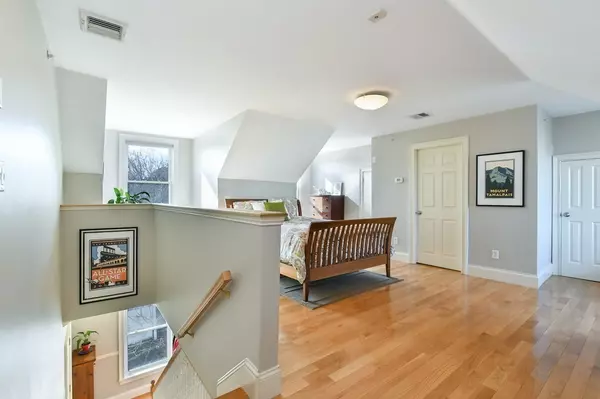 Boston, MA 02127,580 E 2nd #5