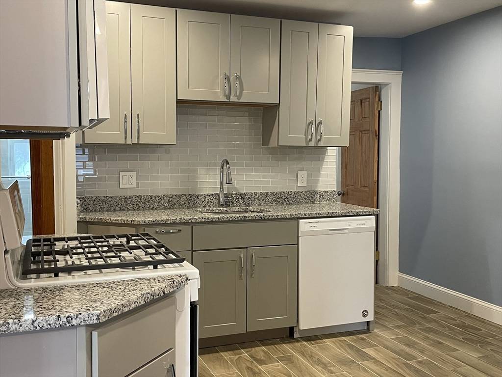 Milton, MA 02186,23 Lothrop Ave #1