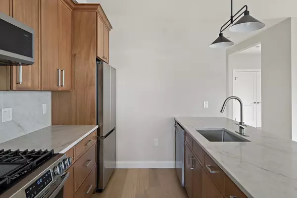 206 Byron St #1, Boston, MA 02128
