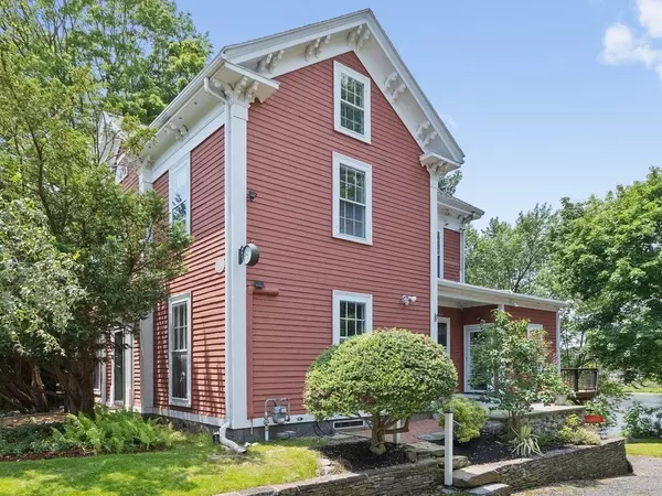 Waltham, MA 02453,85 Crescent Street