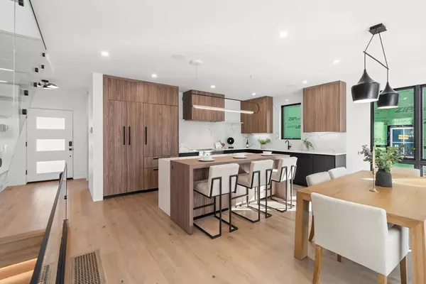 Cambridge, MA 02140,19 Cottage Park