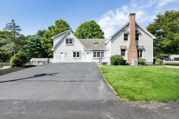 15 Melcher St #A2, Plainville, MA 02762