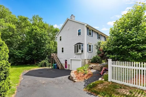 Burlington, MA 01803,93-A Lexington St