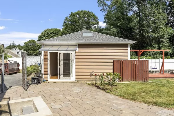 Braintree, MA 02184,625 Union St