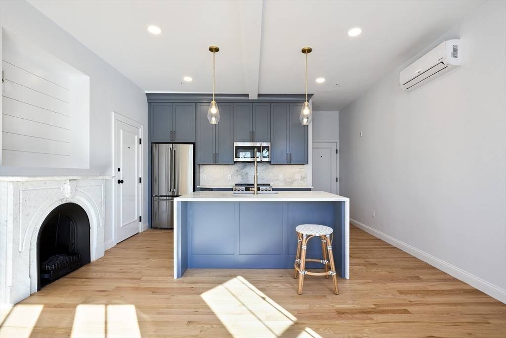 Dennis, MA 02638,401 Main St #201