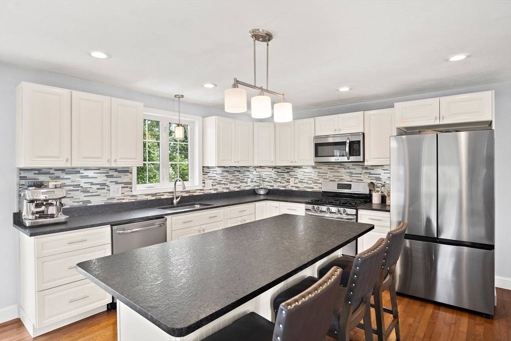 Lynn, MA 01904,95 Maplewood Rd