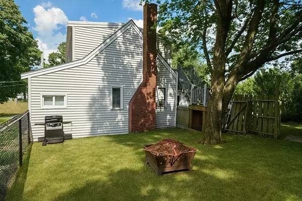 Weymouth, MA 02188,16 Lindbergh Ave