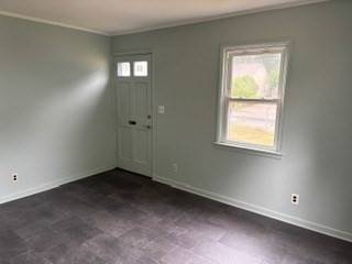 Stoughton, MA 02072,30 Amherst Rd