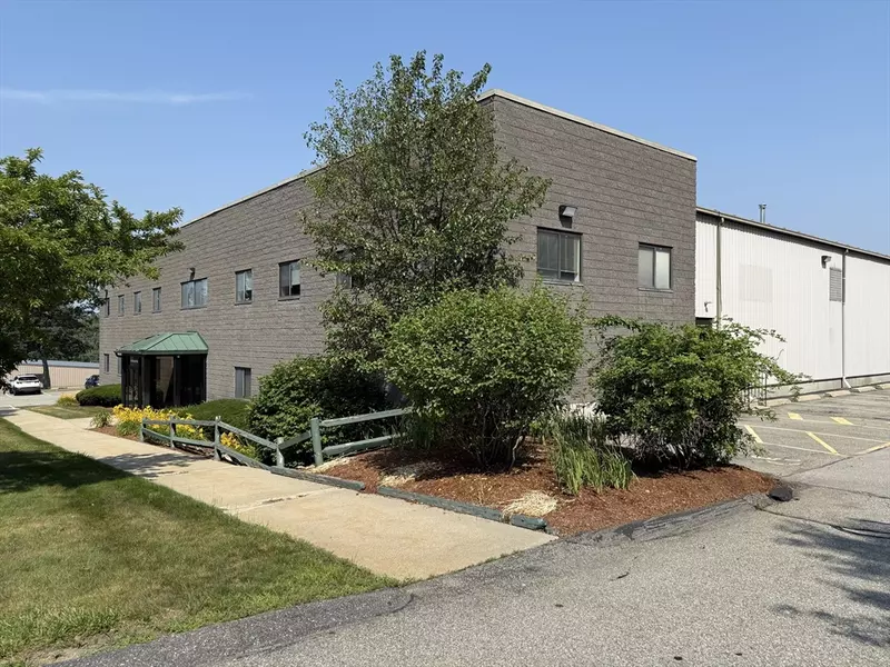 16 Industrial Way, Salem, NH 03079