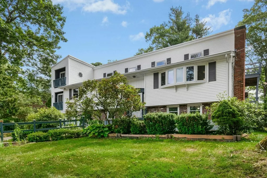 Maynard, MA 01754,17 George Road