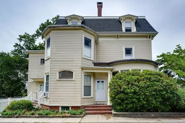 Somerville, MA 02143,18 Summit Ave