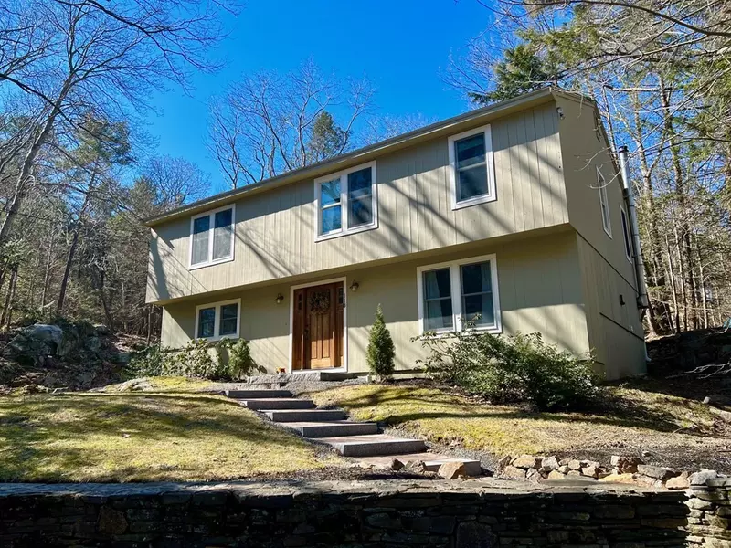 118 Old Essex Rd #0, Manchester, MA 01944
