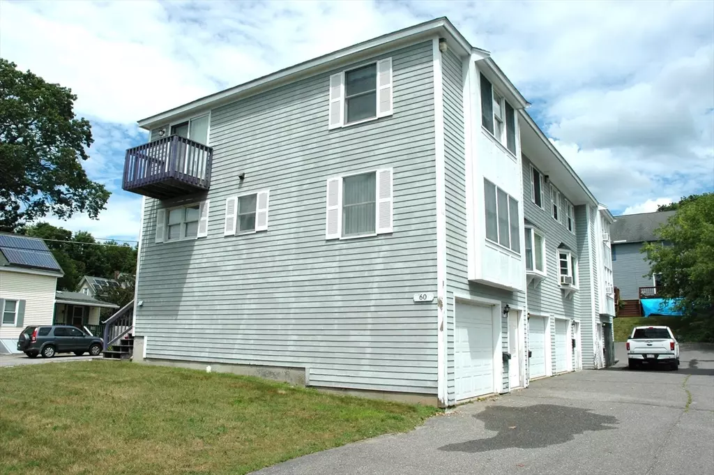 Lowell, MA 01852,60 Billerica St #A