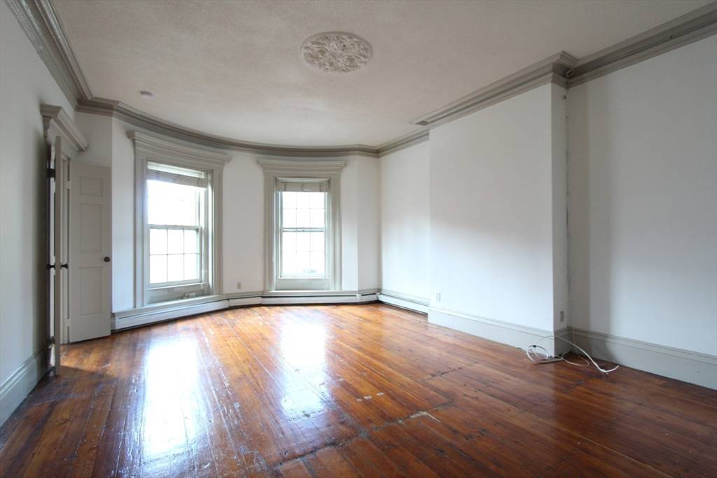 483 Massachusetts Ave #4, Boston, MA 02118