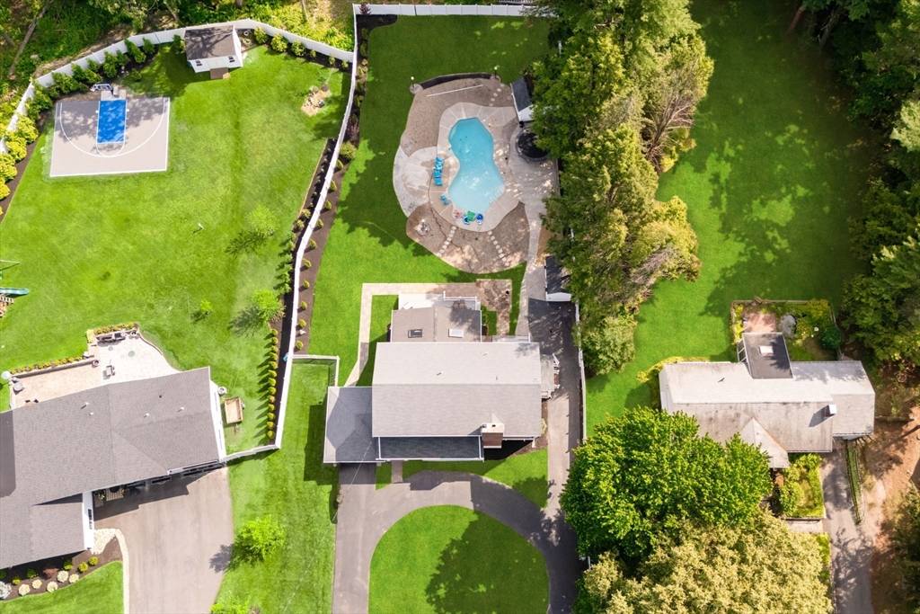 77 Bourque Road, Lynnfield, MA 01940