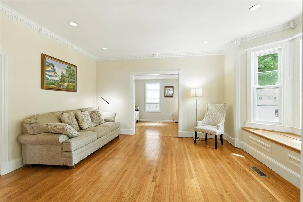 Boston, MA 02132,254 Park St