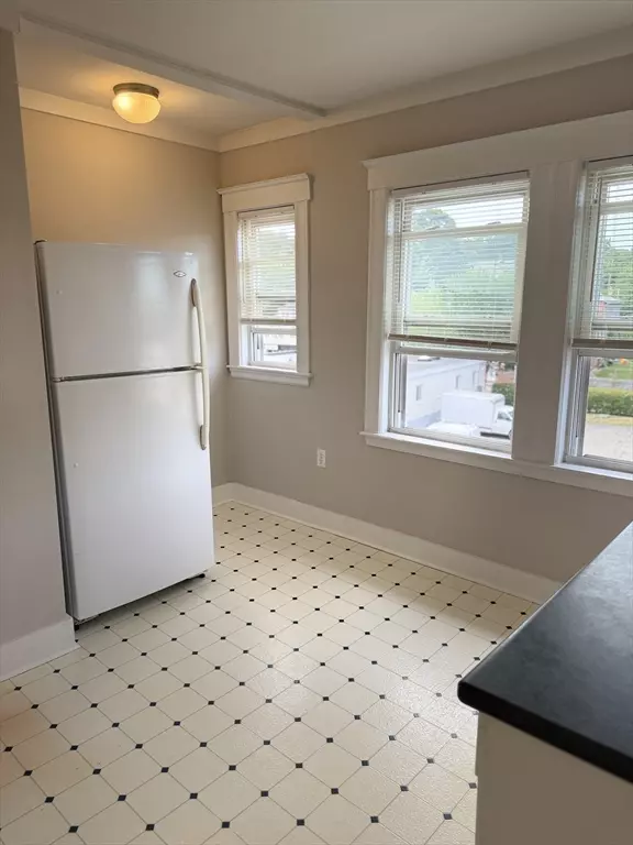 9 Town Hill #2, Quincy, MA 02169