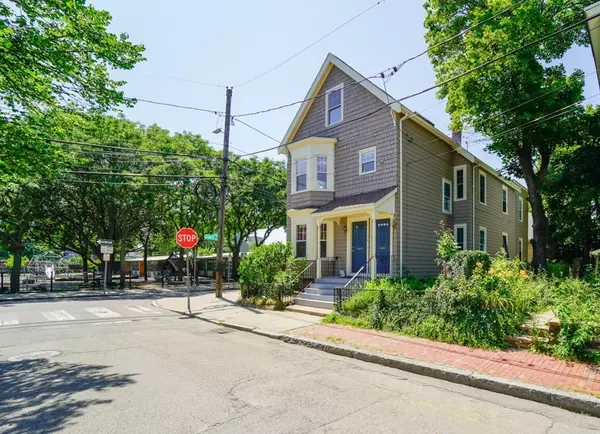 Cambridge, MA 02139,31-33 Rockingham St #33