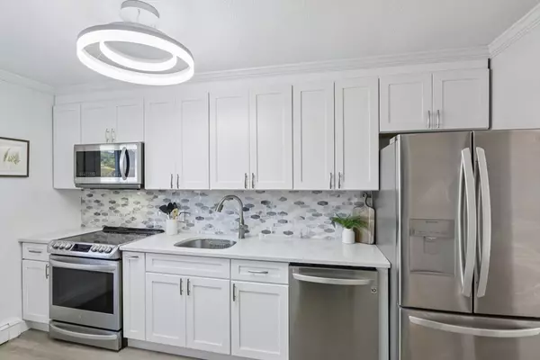 Boston, MA 02467,34 Westgate Rd #3