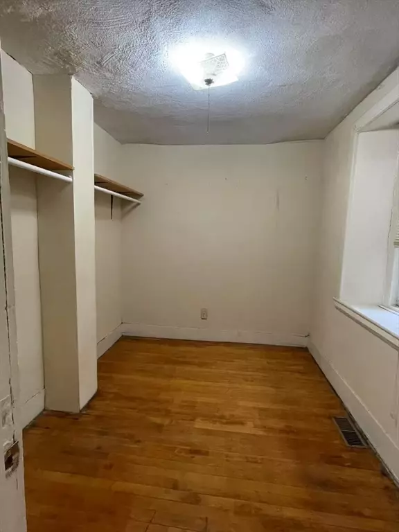 Cambridge, MA 02139,251 Broadway #1