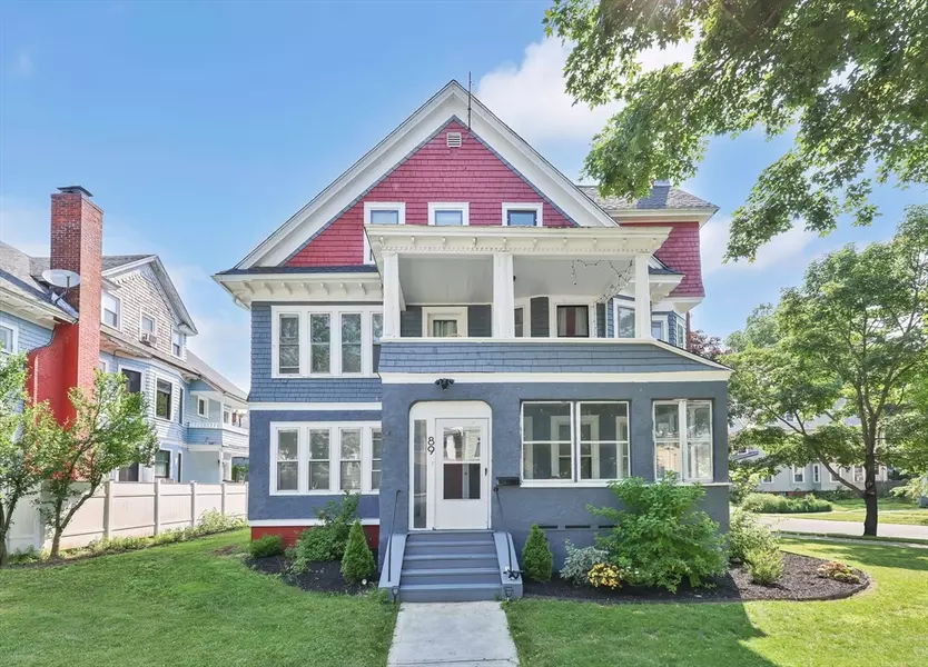 89 Firglade Ave, Springfield, MA 01108