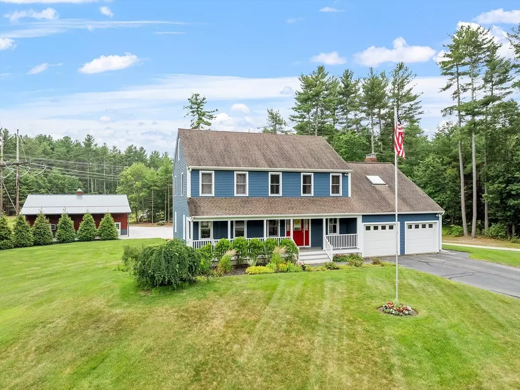 Dunstable, MA 01827,41 Lake St