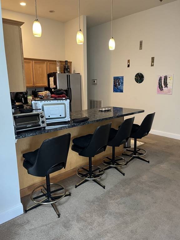 Quincy, MA 02169,15 Des Moines #402