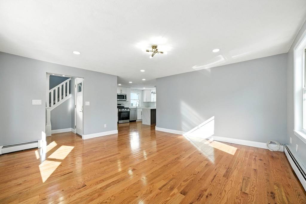 Lynn, MA 01902,24 Stephen St #2
