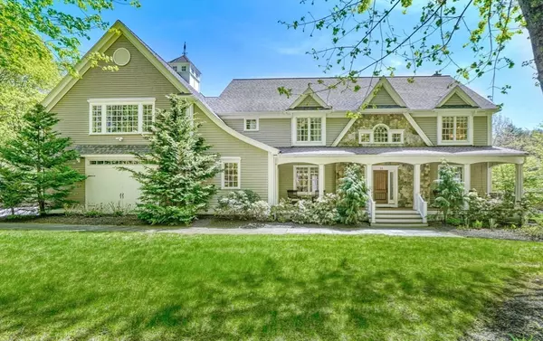Lincoln, MA 01773,33 Old Concord Rd