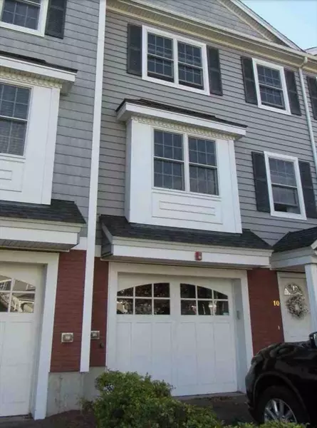 1975 Middlesex St #10, Lowell, MA 01851