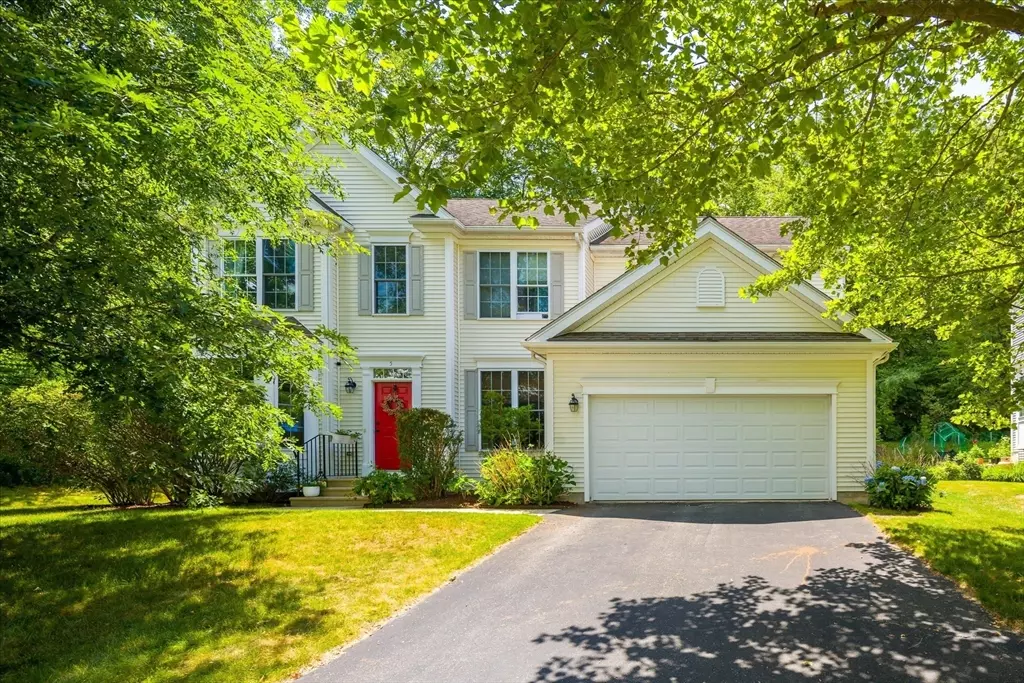 Grafton, MA 01560,5 Aspen Ave