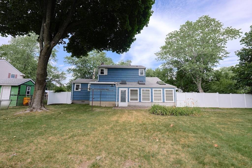 Woburn, MA 01801,7 Richard Cir