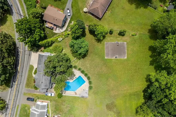 South Hadley, MA 01075,150 Lyman St