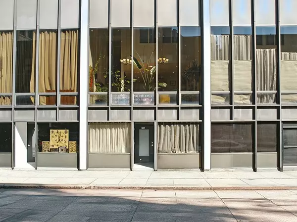 17 Kearney Sq #206, Lowell, MA 01852
