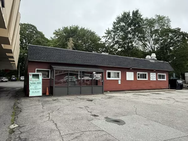 Worcester, MA 01602,643 Chandler Street