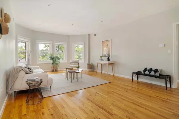 Cambridge, MA 02140,2456 Massachusetts Avenue #201