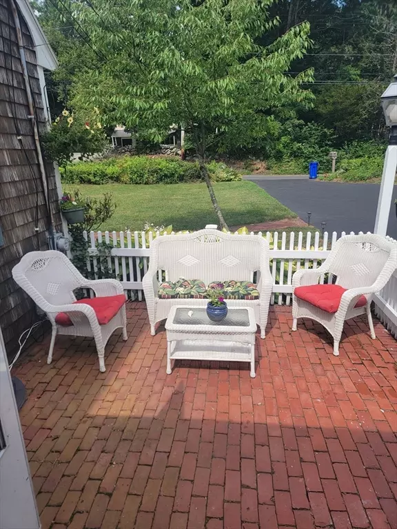 Attleboro, MA 02703,576 Pike Ave